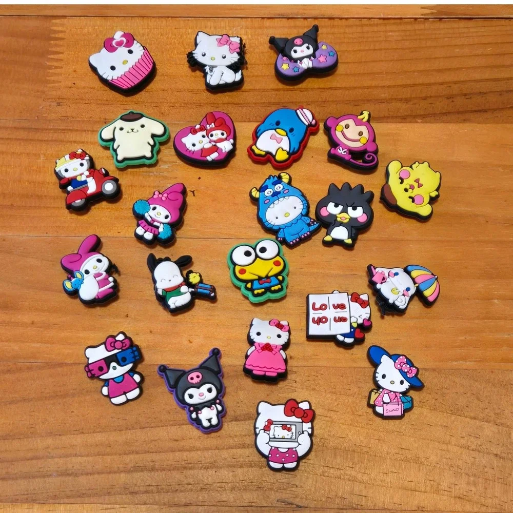 Sanrio Hello Kitty My Melody Kuromi Keroppi Shoe Croc Charms 22pc Lot Kawaii